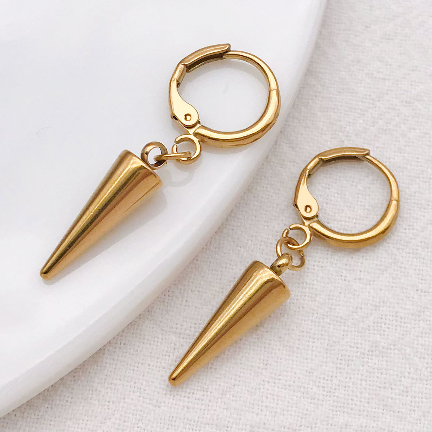8 STKS Rvs Cone Charms Hangers - Men'S Fashion Jewelry recensie en prijs